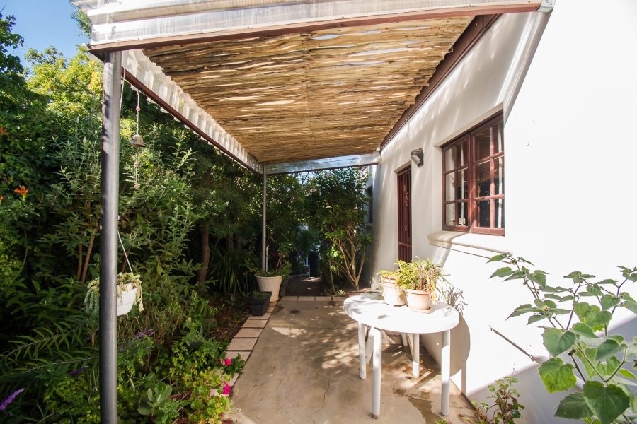 4 Bedroom Property for Sale in Roundhay Western Cape